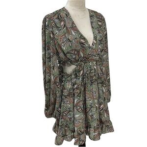 Papaya Sage Green Paisley Ruffle Cut Out Long Sleeve Dress Size Large NEW